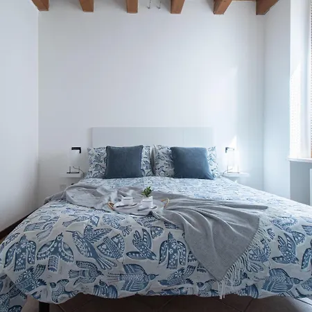 Guesthost - Cozy Flat * Valeggio sul Mincio