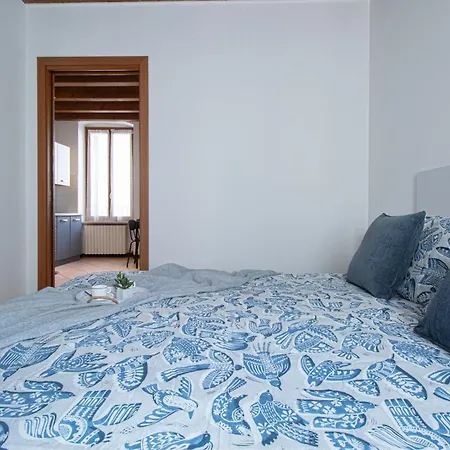 Guesthost - Cozy Flat Lejlighed Valeggio sul Mincio